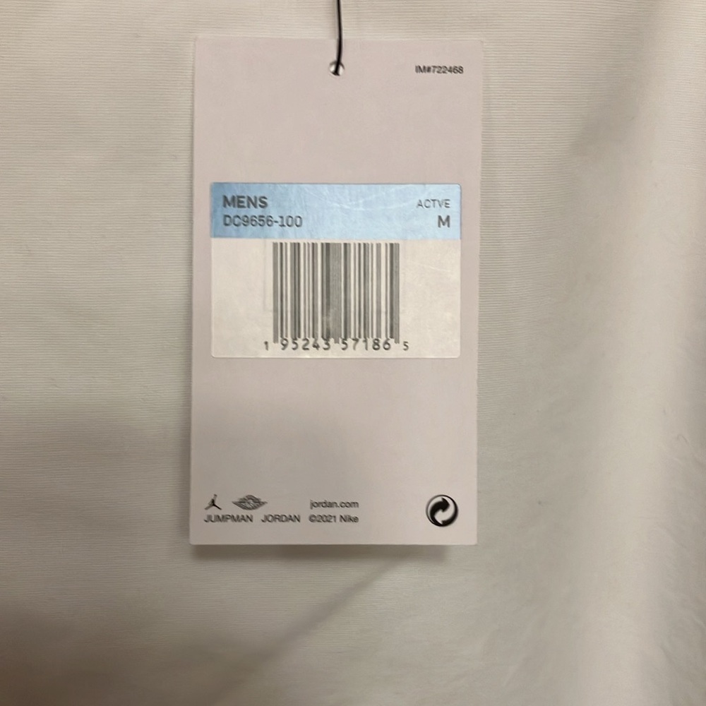 NIKE MEN’S 23 ENGINEERED PULL-OVER. JORDAN. SIZE MEDIUM. OFF-WHITE & TAUPE. NWT - Picture 3 of 14